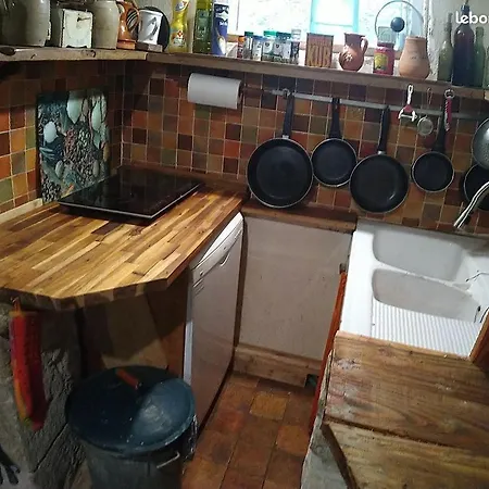 Maison Preservee Et Authentique Dans Bastide Du Lot Rudelle